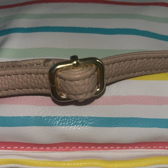 🔥Free w/any Purchase - Shoulder purse / clutch - Adjustable - Rainbow stripped - Picture 2 of 7